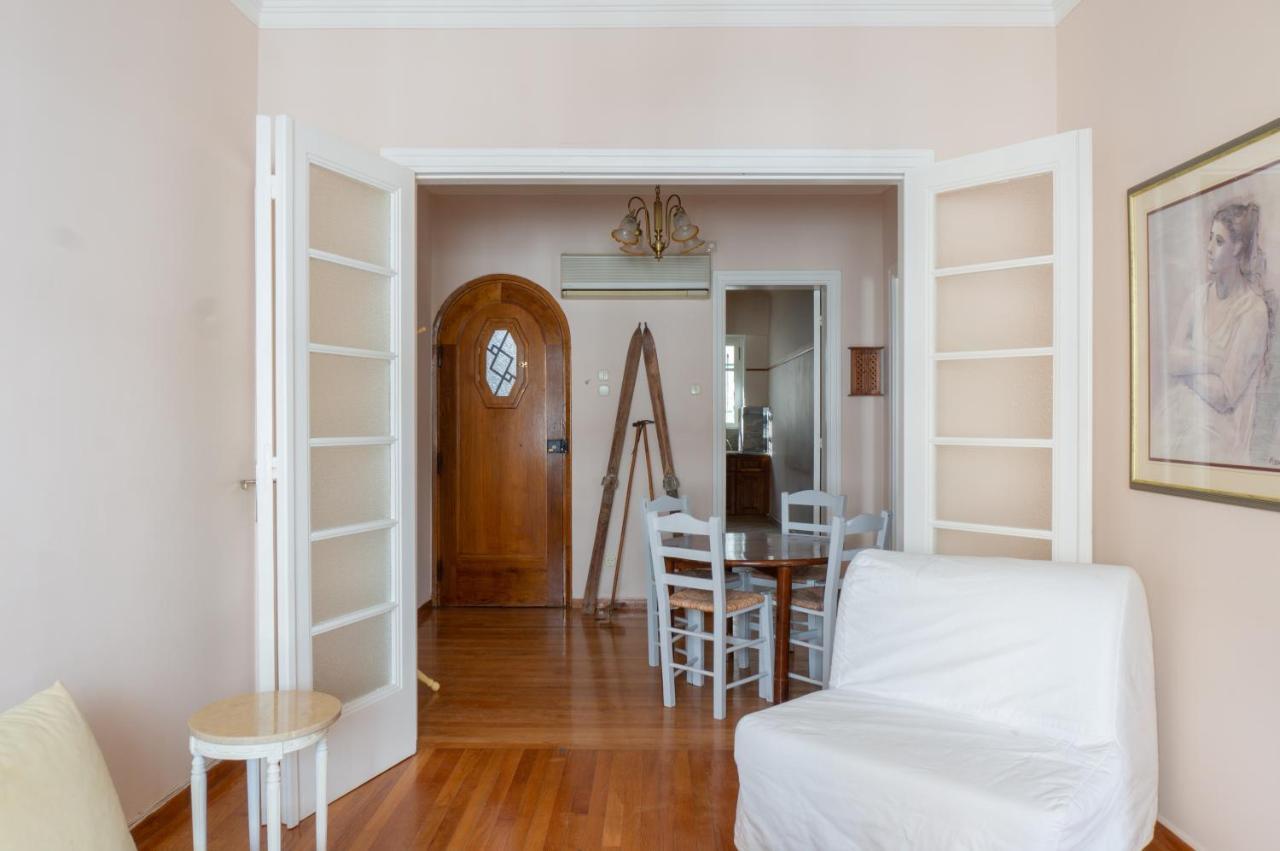 Ferienwohnung Hadrians Den In Heart Of Plaka By Jj Hospitality Athen Exterior foto