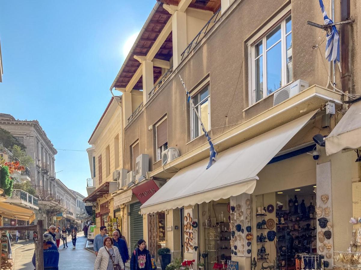 Ferienwohnung Hadrians Den In Heart Of Plaka By Jj Hospitality Athen Exterior foto