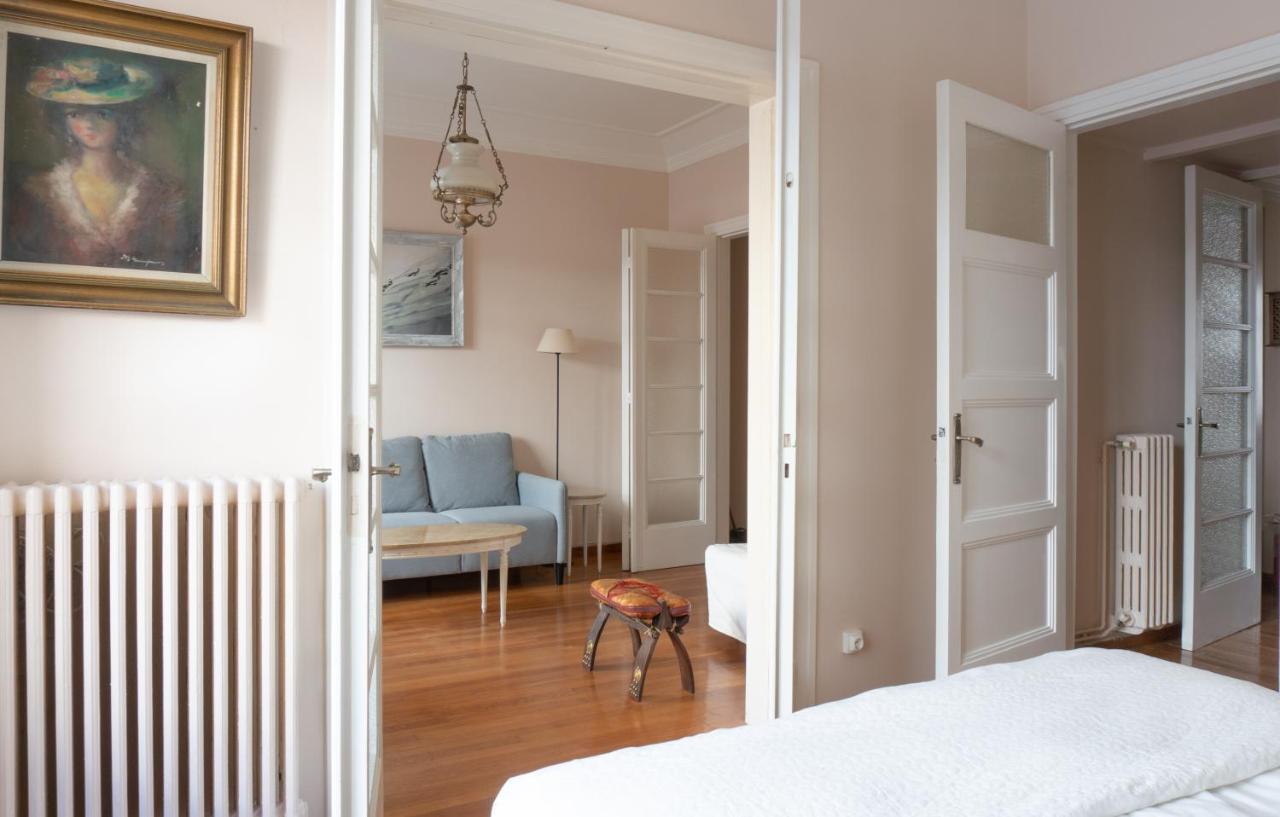 Ferienwohnung Hadrians Den In Heart Of Plaka By Jj Hospitality Athen Exterior foto